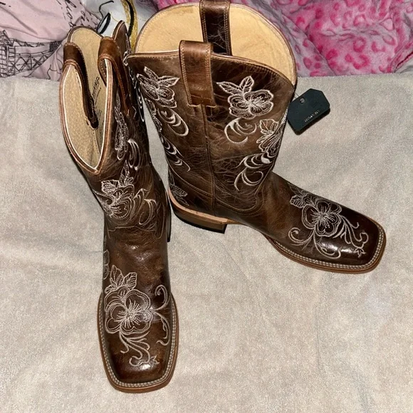Bootbarn Boots for sell! - Picture 5 of 6